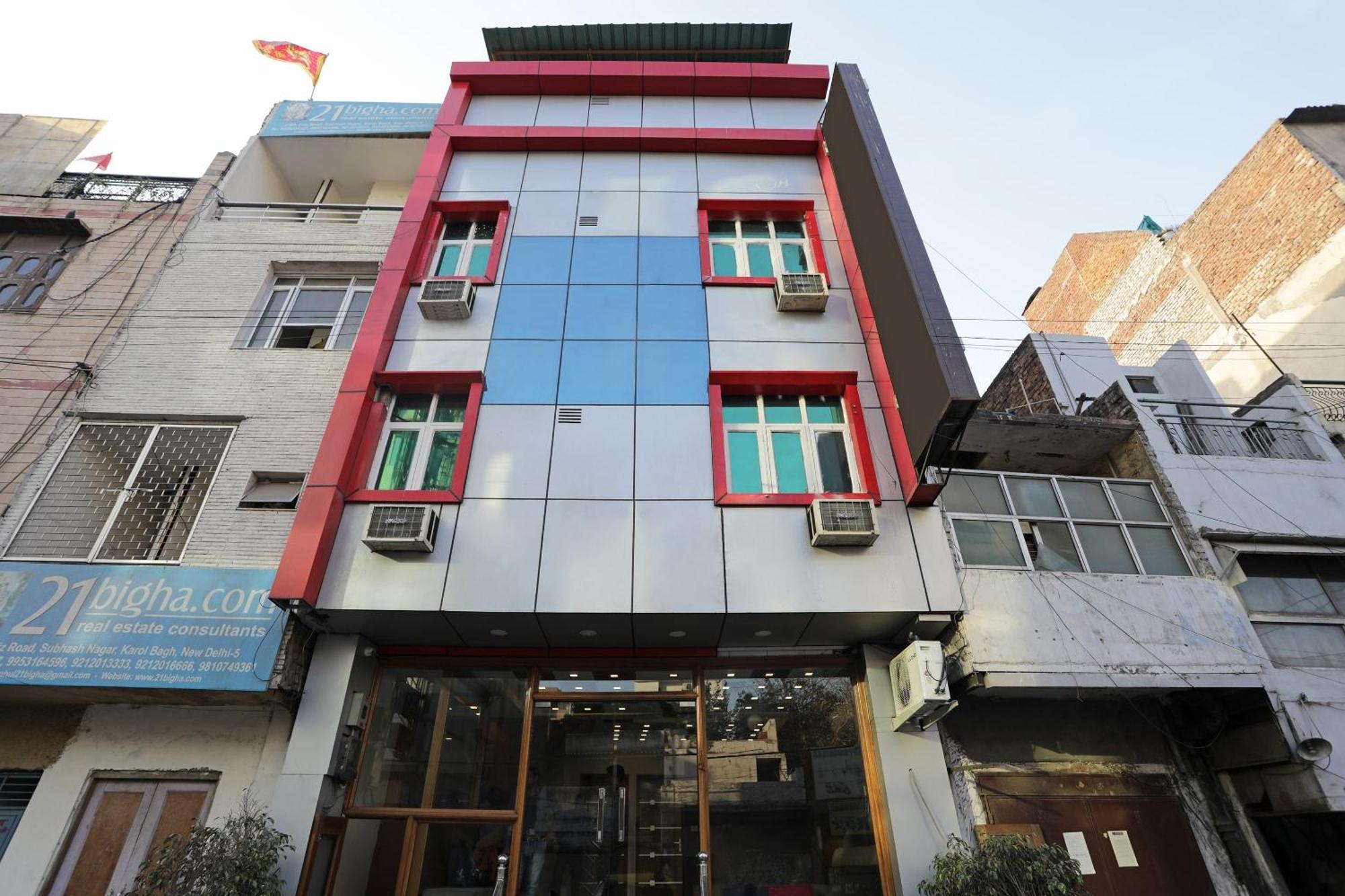 Oyo12519太阳宫酒店 德里 外观 照片